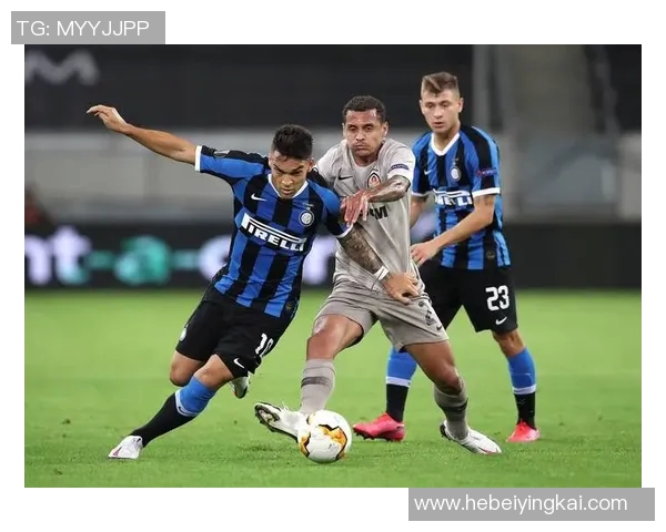 意甲巨头AC米兰击败国际米兰,夺得意大利超级杯冠军 意甲巨头AC米兰击败国际米兰,夺得意大利超级杯冠军